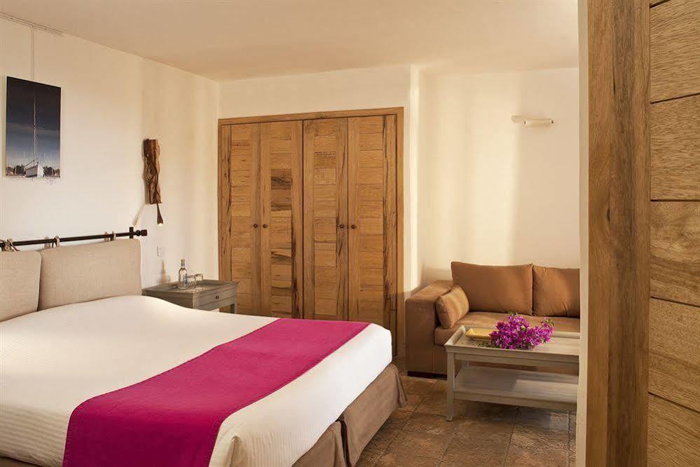 Les Bergeries De Palombaggia Hotell Porto-Vecchio  Exteriör bild